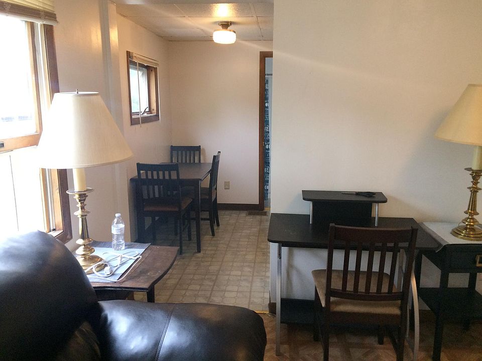 2nd image of 31 Edwards St #2S