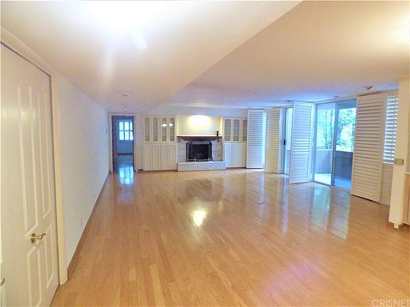 2nd image of 4240 Fulton Ave Unit 107