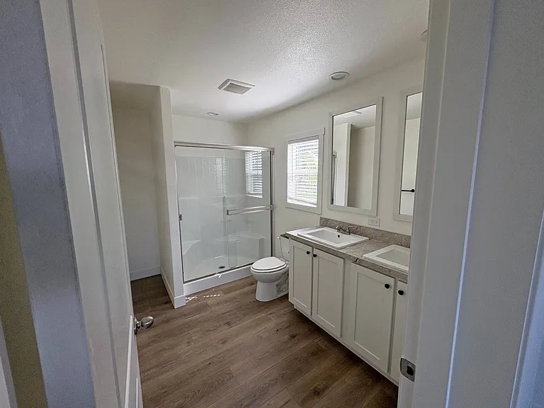 1700 State St #94 — Photo 13