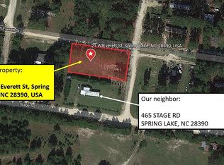21 W Everett St, Spring Lake, NC 28390