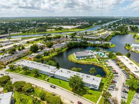 20310 NE 2nd Ave, Miami Gardens, FL