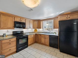 7918 Citadel Dr, Severn, MD 21144