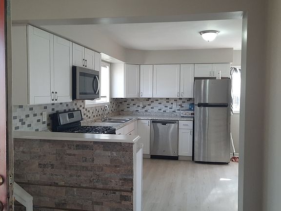 5th image of 916 Union Dr
