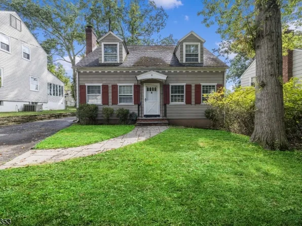 25 Lakewood Ave, Cedar Grove Twp., NJ 07009