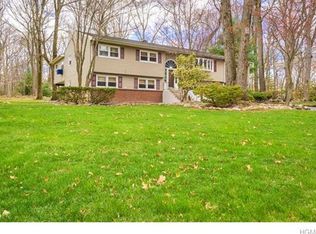 41 Wilshire Dr, Spring Valley, NY 10977