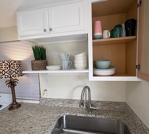 3rd image of 2702 S Atlantic Ave #5