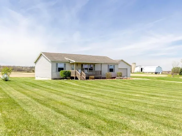 8765 Winn Rd, Brown City, MI 48416