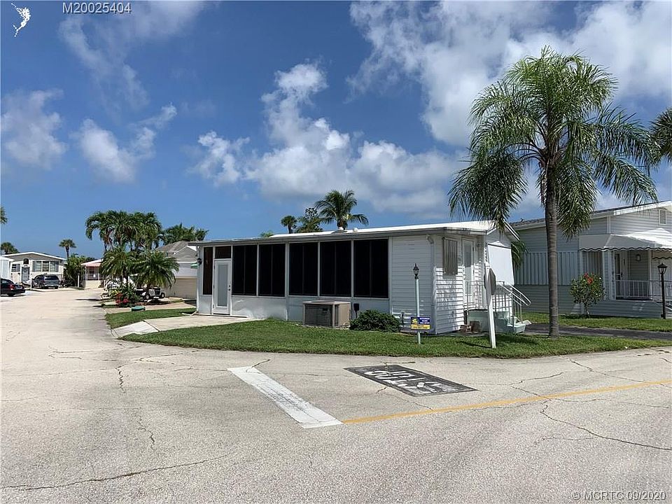 1st image of 966 Nettles Blvd