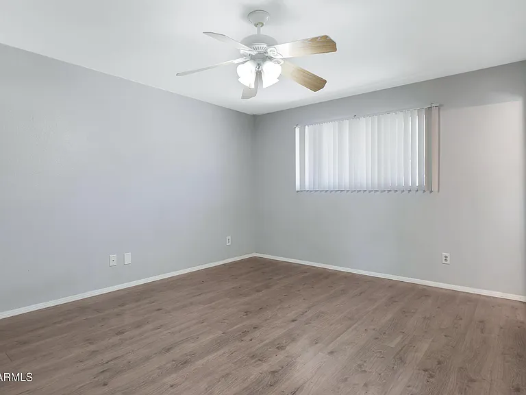 1627 E Fremont Dr — Photo 23