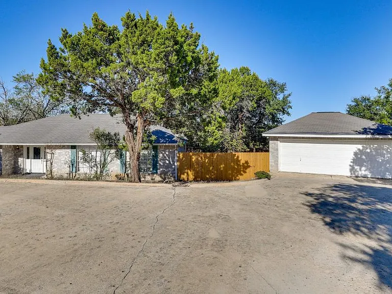 25926 Mahogony Trl — Photo 6