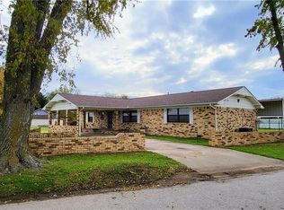 14 Ripley St, Maysville, OK 73057