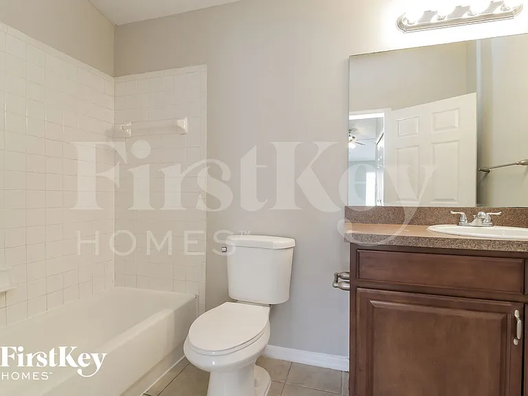 6564 Viewpoint Ct — Photo 9