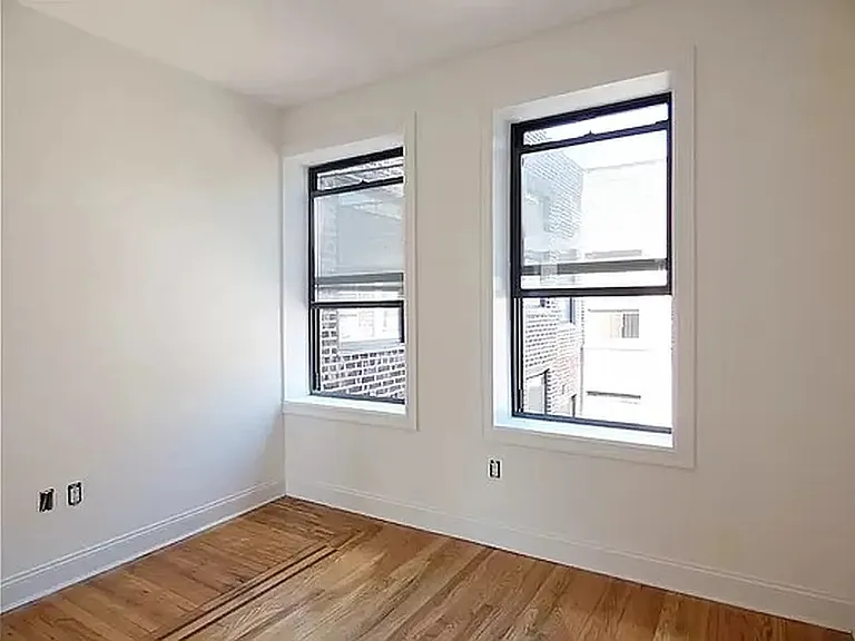 296 Schaefer St #6 — Photo 7