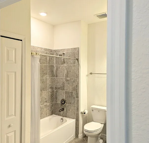 923 Tidewater Shores Loop — Photo 46