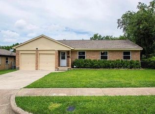 3029 Mark Twain Dr, Farmers Branch, TX 75234