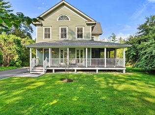 30 Cliffwood St, Lenox, MA 01240