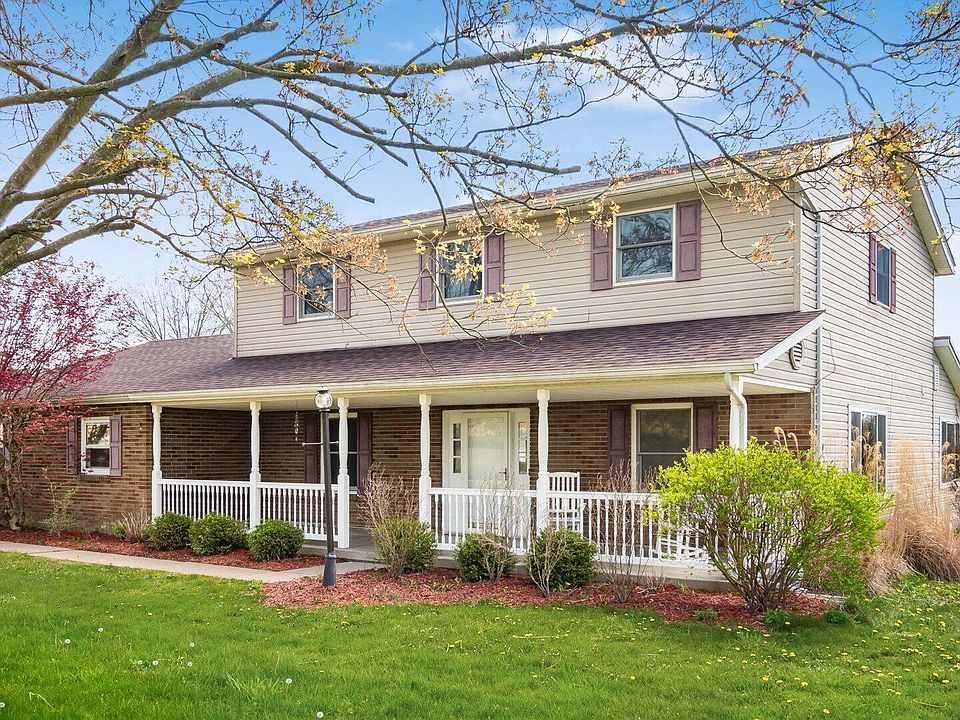 1st image of 2650 Vista View Dr