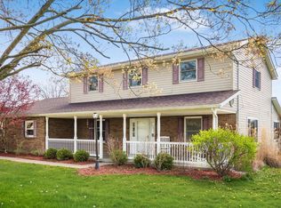 2650 Vista View Dr, Nashport, OH 43830
