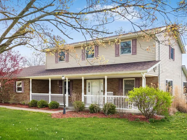 2650 Vista View Dr, Nashport, OH 43830