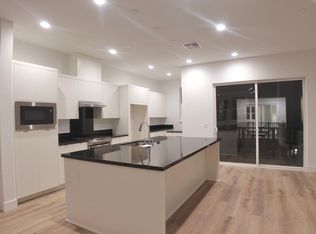 8450 Enterprise Dr, Newark, CA 94560