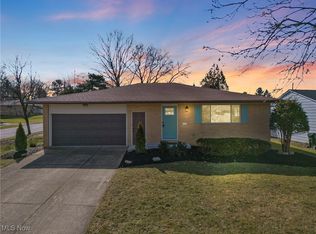 10815 Johnson Dr, Parma, OH