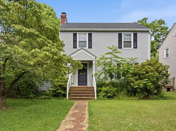 1208 Federal St, Radford, VA 24141