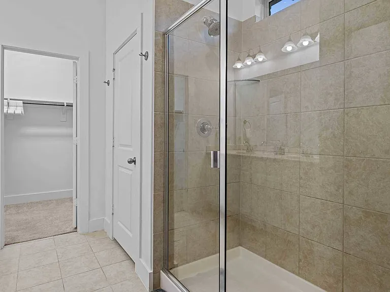 583 Bradley Dr — Photo 19