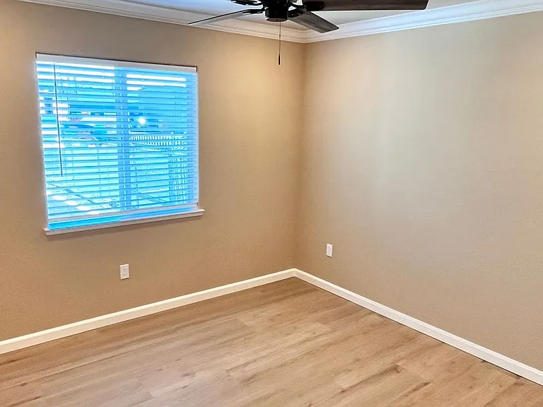 281 Arthur Rd #B — Photo 2