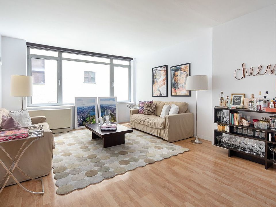 1st image of 224 W 18th St APT 2C