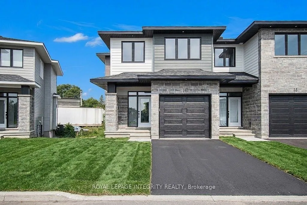 3 bed, $2,500 — Photo 1