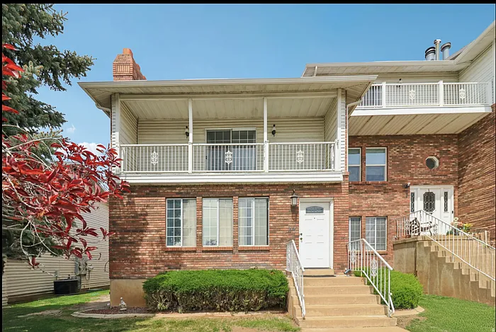 5 bed, 3.0 bath, 2764 sqft, $2,500 — Photo 1