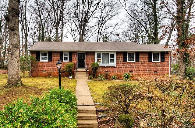 1st image of 2154 Woodmont Dr