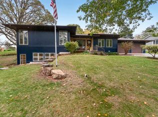 109 Ravine Rd, Mount Horeb, WI 53572