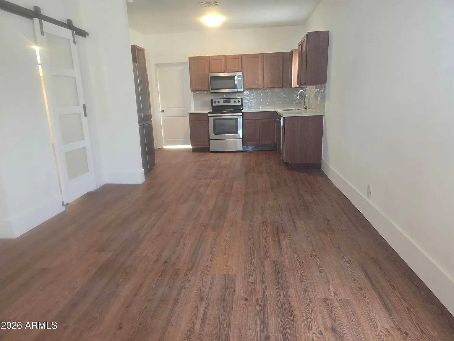 2 bed, 920 sqft, $1,770 — Photo 3