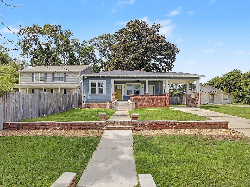 1st image of 628 W Georgia St