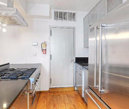 4th image of 132 Mulberry St APT 3D