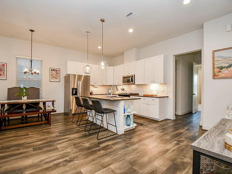 5710 White Magnolia St — Photo 12