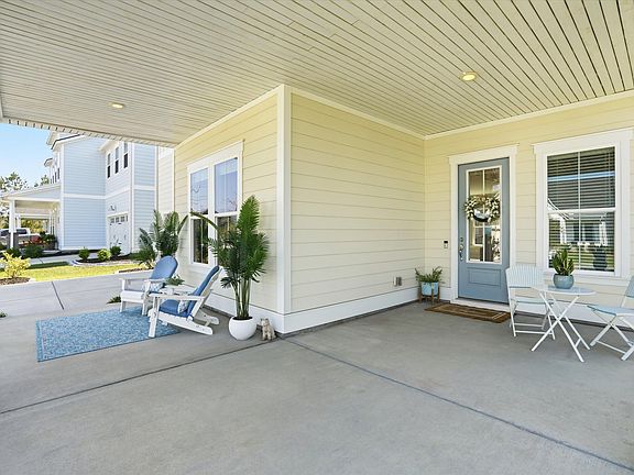 3rd image of 389 Parish Farms Dr