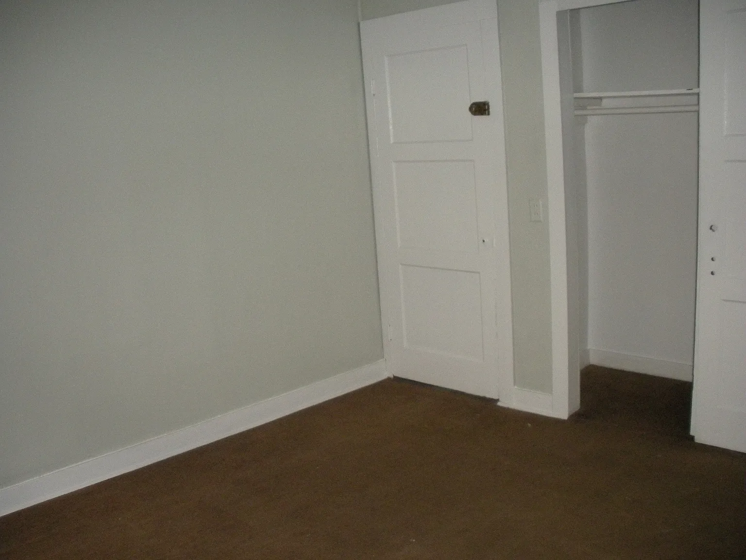 3 bed, 1200 sqft, $1,150 — Photo 4