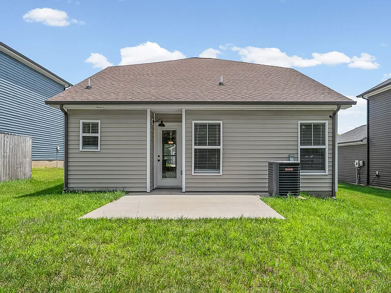 412 Hillside Dr — Photo 26