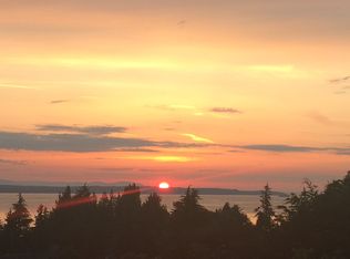 1305 11th Pl N, Edmonds, WA 98020