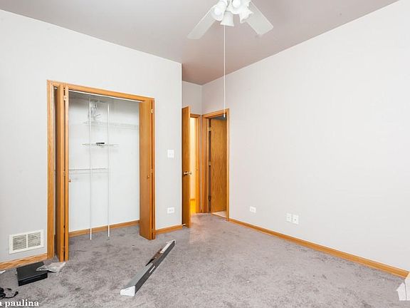 5th image of 1249 N Paulina St #214