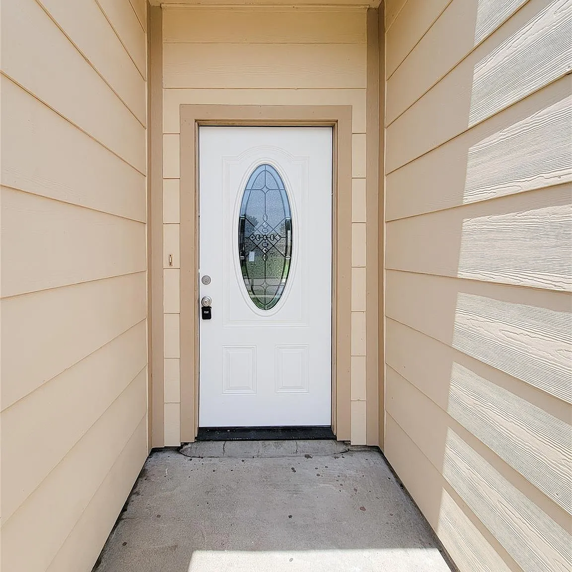 3 bed, 2.0 bath, 1502 sqft, $1,795 — Photo 3
