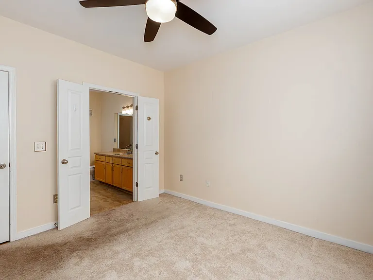 2020 5th Ave S #340 — Photo 12