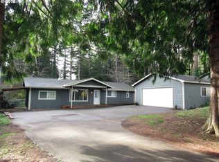 5214 Hilltop Dr, Florence, OR 97439