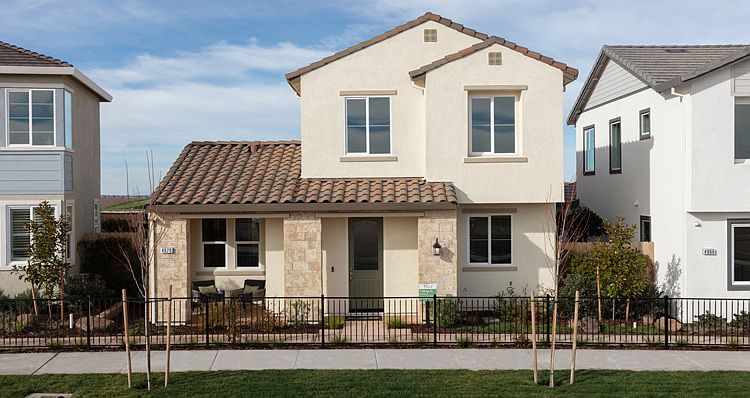 Woodside Homes - Plan 2