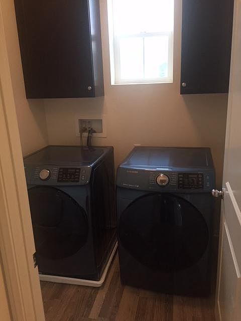 2nd image of 470 Prosperity Dr