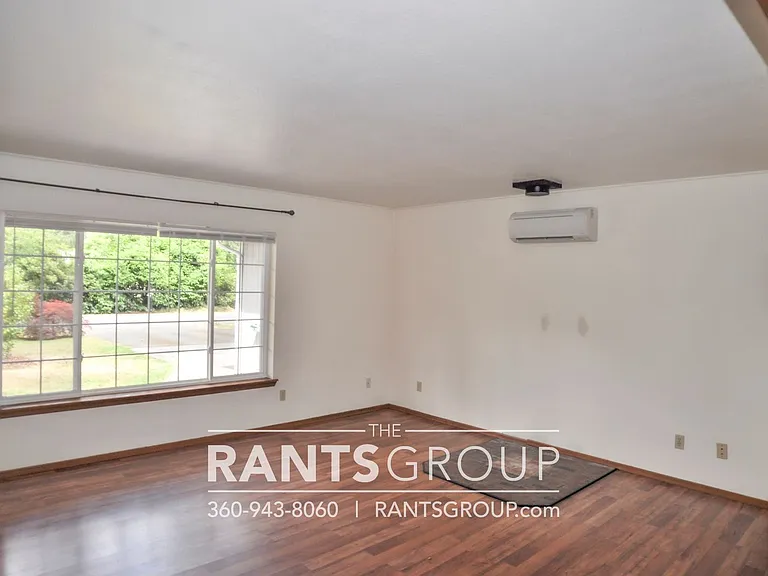 8615 Burns Dr SW — Photo 12