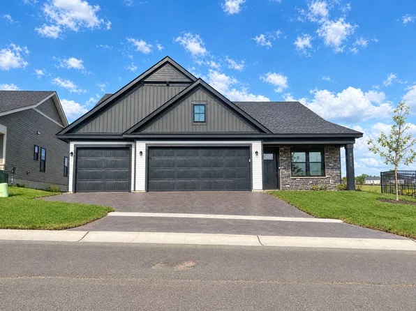 8852 63rd St S, Cottage Grove, MN 55016