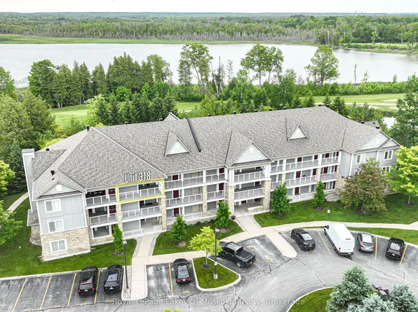 60 Mulligan Ln #318, Wasaga Beach, ON L9Z 0C5